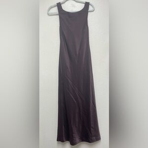Isabel Ardee Dress Size 4 Full Length Deep Plum Sleeveless Gown Drop Back